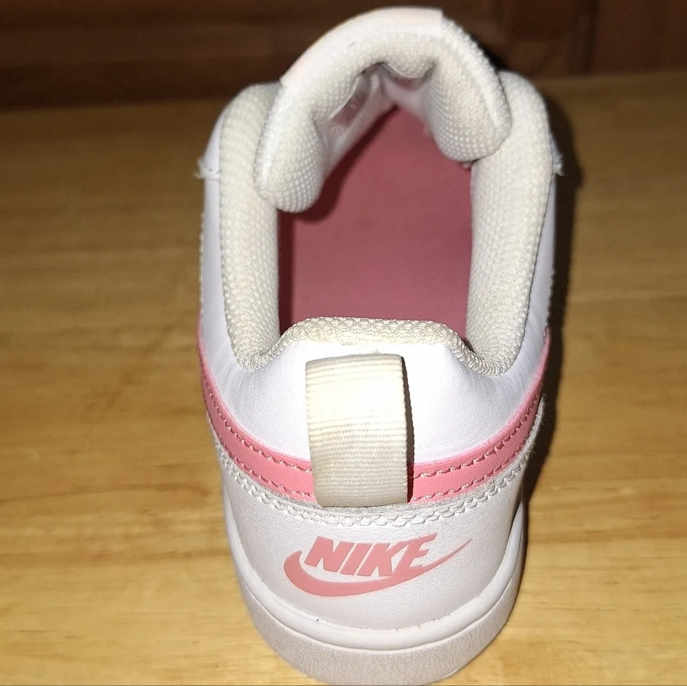 Nike Court Low Pink/white Kids Sneakers In A Youth Size 5. Unisex. EUC.